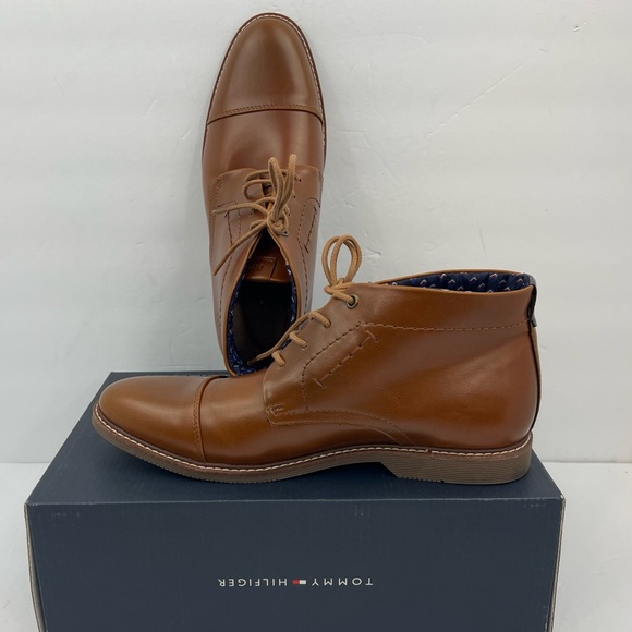 TOMMY HILFIGER, MEN’S DRESS LACE UP CHUKKA BOOTS, BROWN SIZE 9.5 - Picture 1 of 16